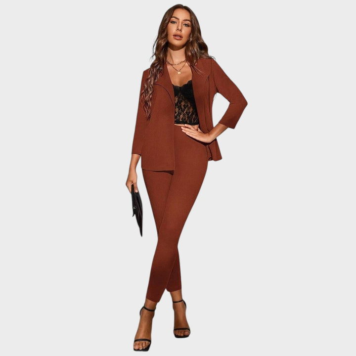 Sonja – Elegantni Uredski Kostim