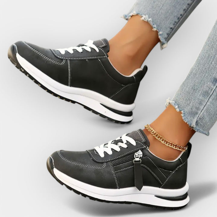Anatomski Sneakers sa Stilom